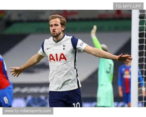 凯恩回头转身:大师气质点亮热刺前场的灵活变换 凯恩回头转身:大师气质点亮热刺前场的灵活变换